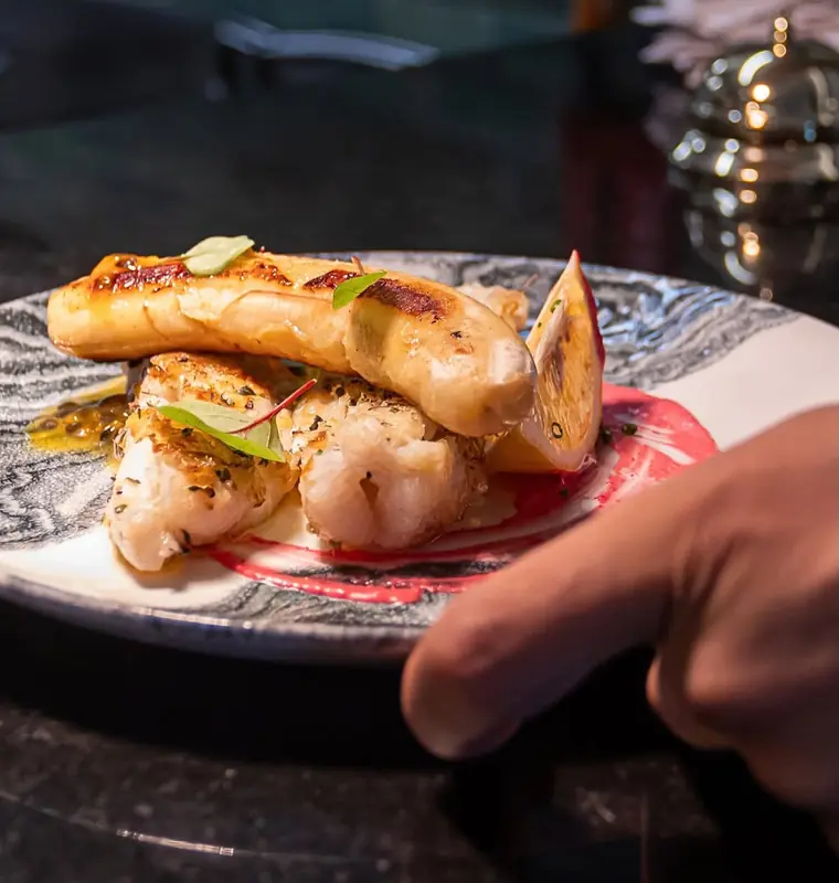 Espada com banana e maracujá
